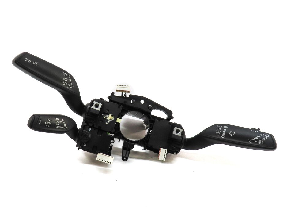 Thumbnail 1: 2016-2018 AUDI A3 E-TRON (8VF) BLINKER WIPER CRUISE COLUMN COMBINATION SWITCH