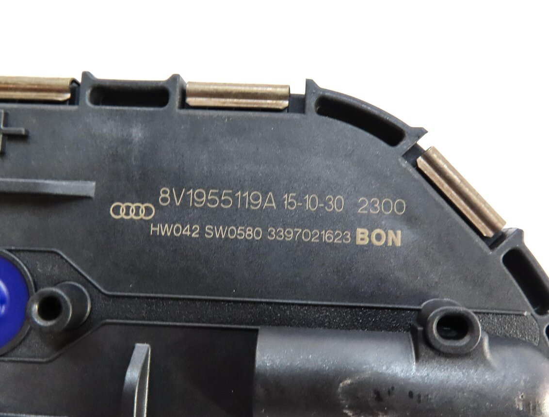 Thumbnail 6: 2016-2018 AUDI A3 E-TRON (8VF) FRONT WINDSHIELD WIPER MOTOR