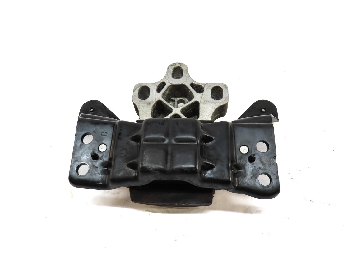 Thumbnail 5: 2016 AUDI A3 E-TRON (8V 8VF) HYBRID TRANSMISSION MOUNT BRACKET