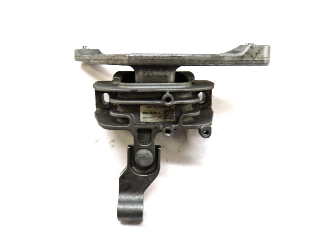 Thumbnail 5: 2016 AUDI A3 E-TRON (8V 8VF) HYBRID RIGHT PASSENGER ENGINE MOTOR MOUNT BRACKET