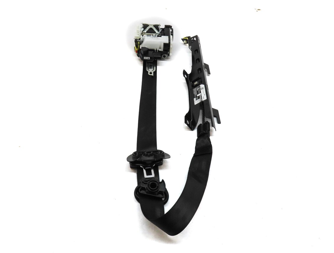 Thumbnail 2: 16-18 AUDI A3 E-TRON (8VF) FRONT RIGHT PASSENGER SEATBELT RETRACTOR (BLACK)