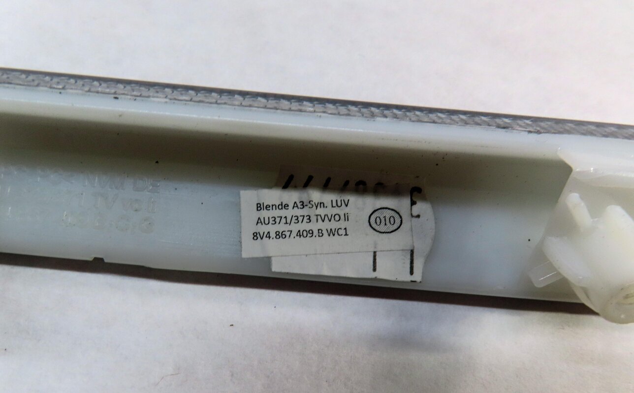 Thumbnail 10: 2016 AUDI A3 E-TRON (8VF) DASH & DOOR INTERIOR TRIM SET (SCALE PATTERN DESIGN)