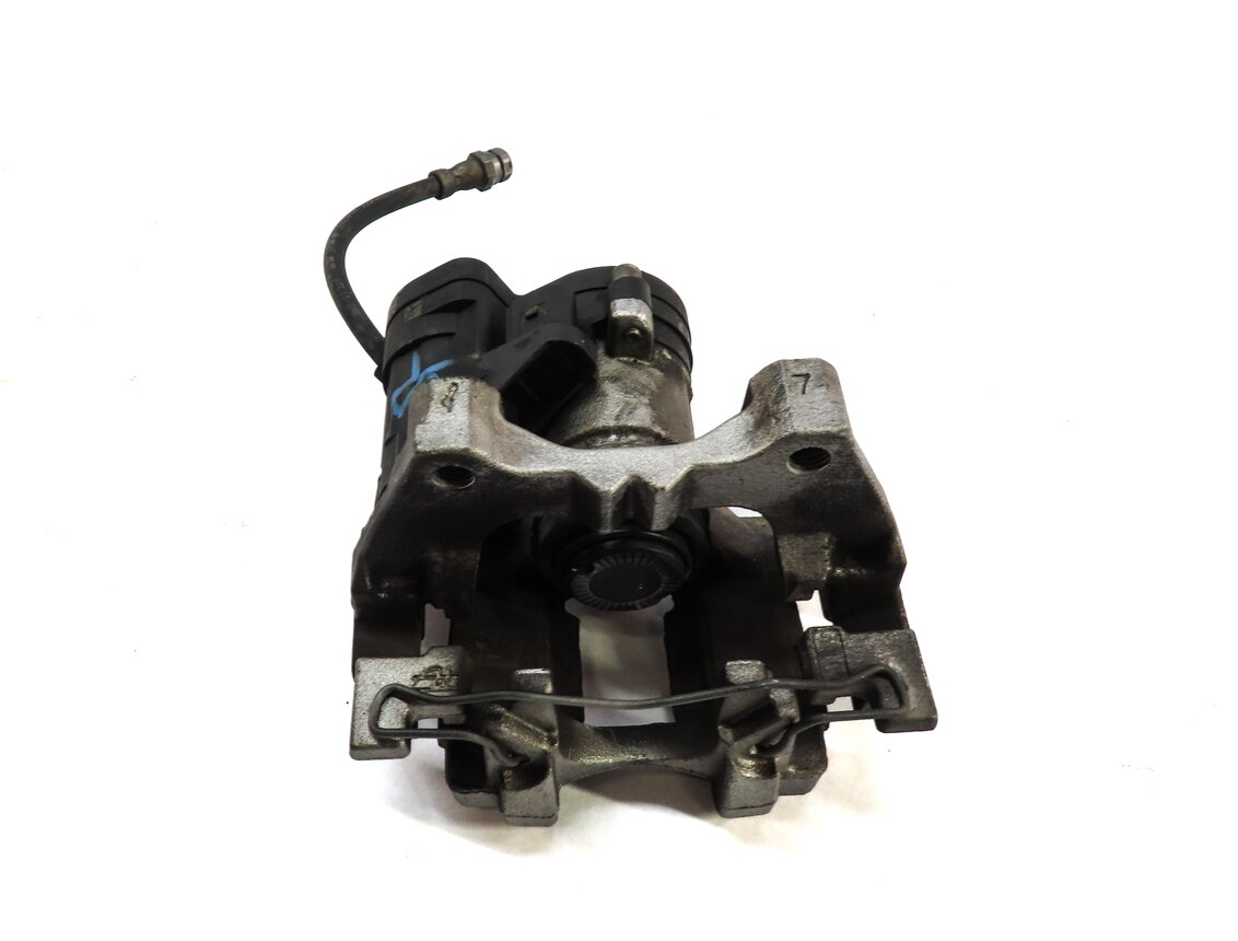 Thumbnail 5: 2015-2018 AUDI A3 (8V) REAR LEFT DRIVER ABS DISC BRAKE CALIPER w/ ACTUATOR