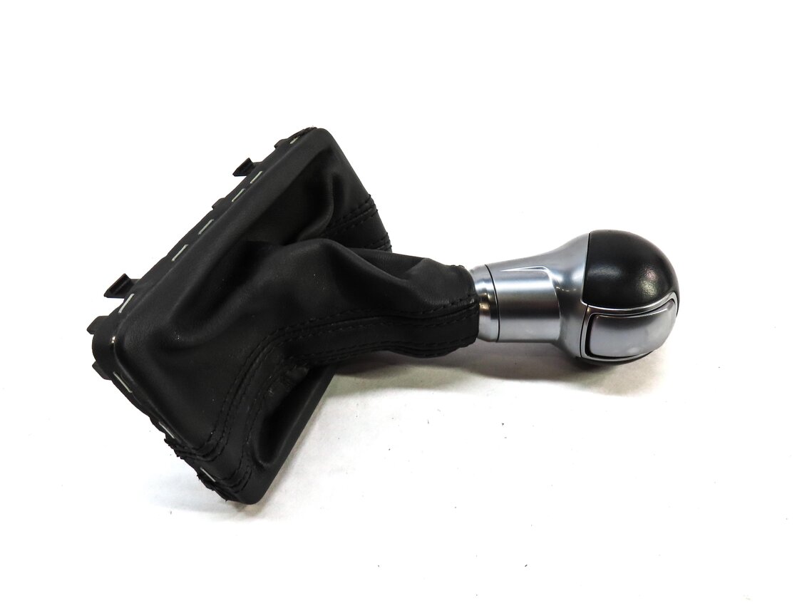 Thumbnail 4: 2016 AUDI A3 E-TRON (8VF) AUTOMATIC TRANSMISSION GEAR SHIFTER SHIFT KNOB w/ BOOT