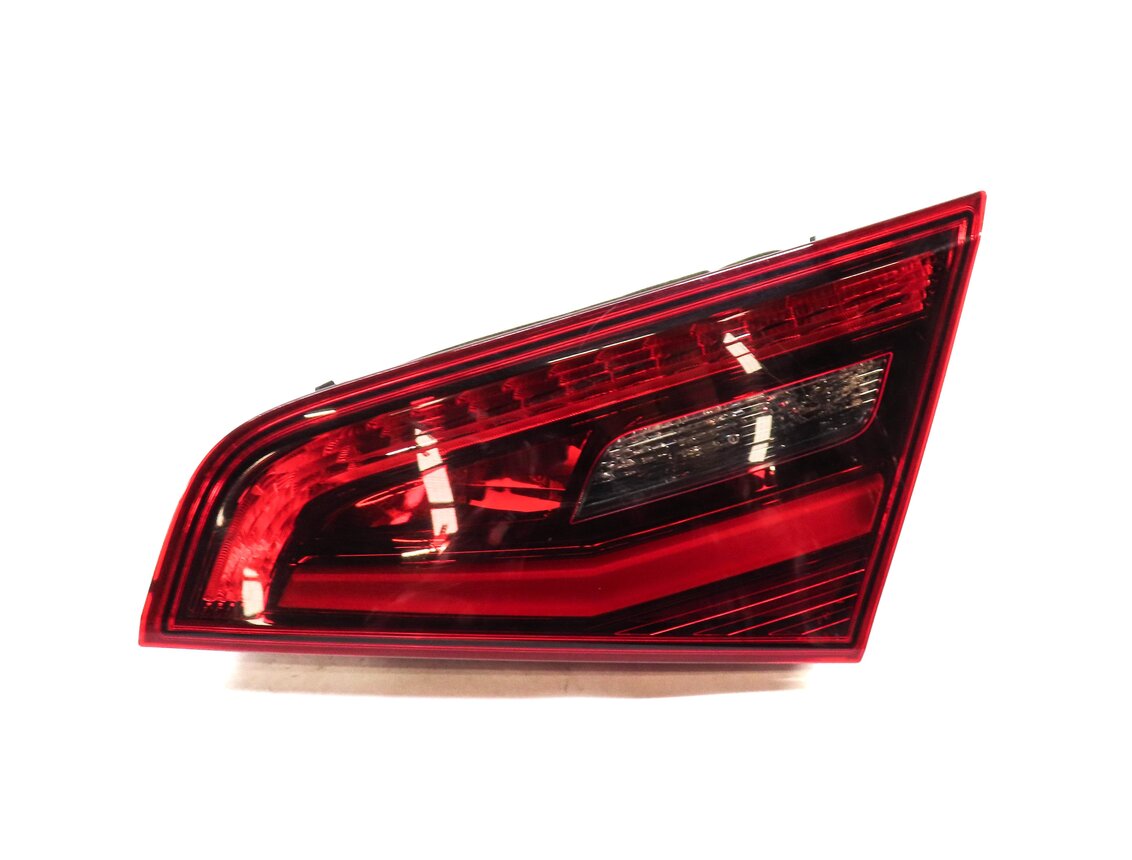 2016-2018 AUDI A3 E-TRON (8VF) RIGHT PASSENGER REAR INNER TAILLIGHT LIGHT LAMP