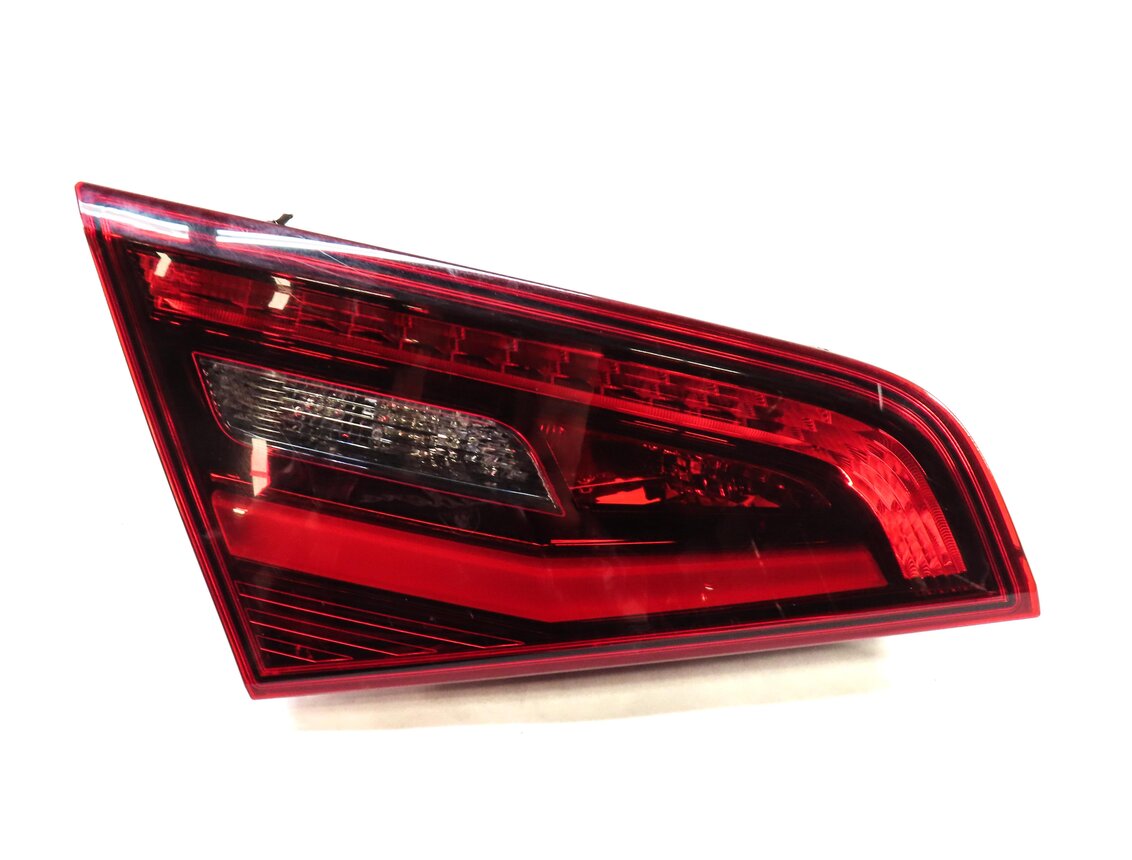 Thumbnail 3: 2016-2018 AUDI A3 E-TRON (8VF) LEFT DRIVER REAR INNER TAILLIGHT LIGHT LAMP (LED)