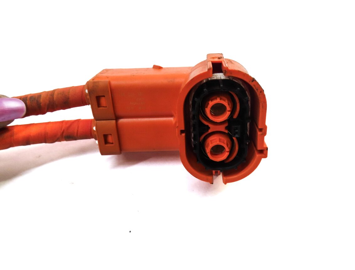 Thumbnail 6: 2016 AUDI A3 E-TRON (8V 8VF) HYBRID BATTERY CABLE
