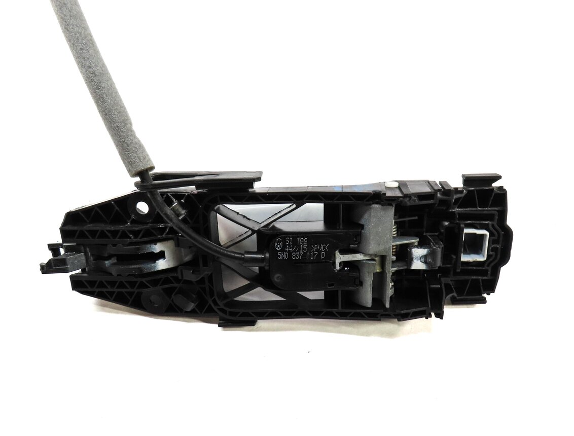 Thumbnail 4: 2015-2019 AUDI A3 S3 RS3 TT (8V MK3) LEFT SIDE REAR EXTERIOR DOOR HANDLE (WHITE)