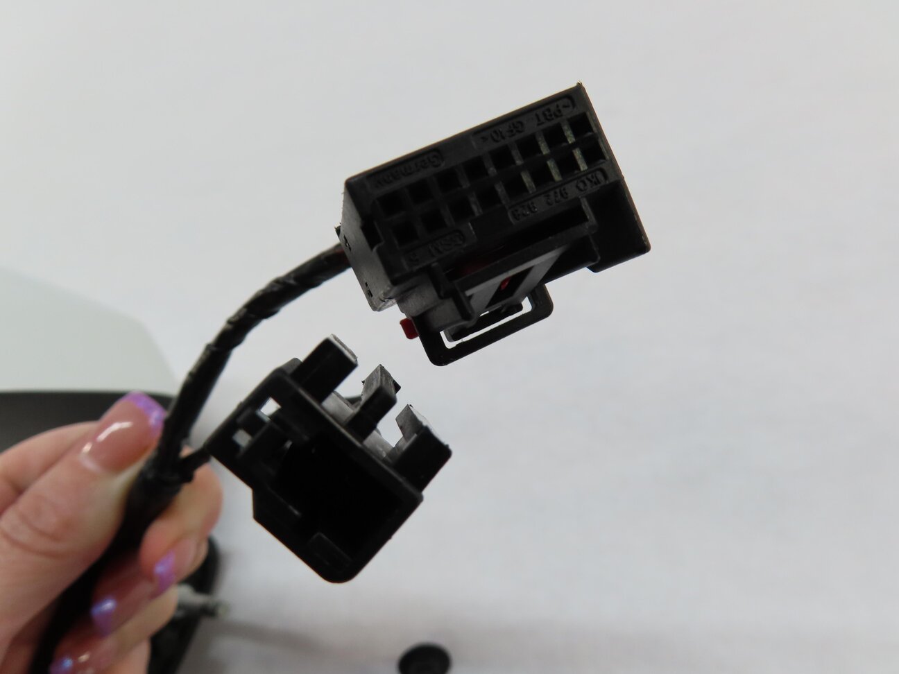 Thumbnail 3: 2016-2018 AUDI A3 E-TRON (8VF) FRONT LEFT DRIVER HEATED DOOR MIRROR (WHITE)