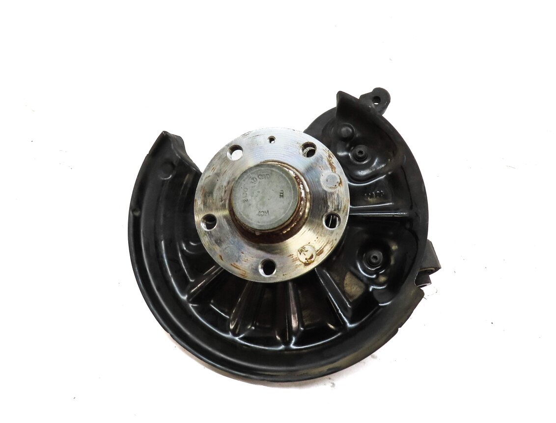 Thumbnail 4: 15-18 VW GOLF AUDI A3 (8V) 4 LINK RIGHT PASSENGER REAR SPINDLE KNUCKLE STUB HUB