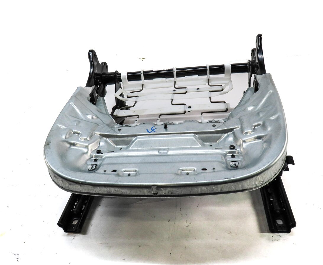 Thumbnail 2: 14-19 MERCEDES CLA45 CLA250 (C117) FRONT LEFT DRIVER MEMORY SEAT TRACK w/ MOTORS