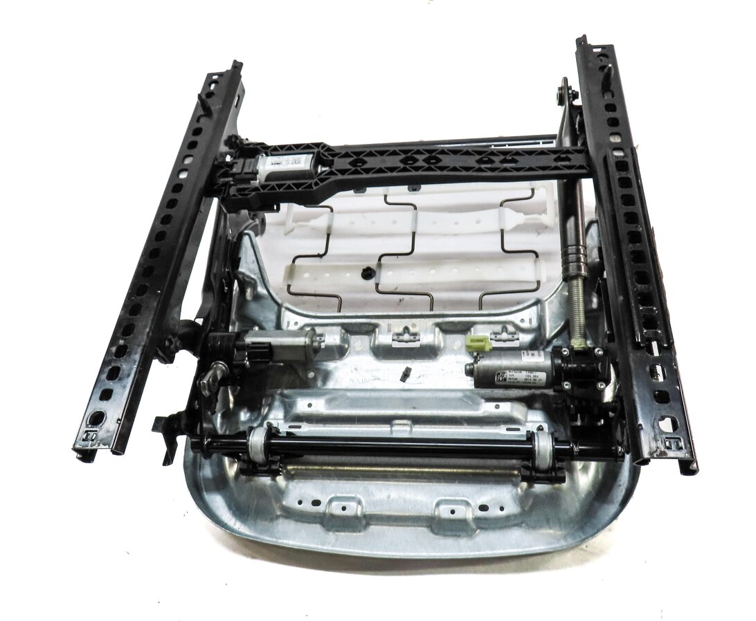 Thumbnail 4: 14-19 MERCEDES CLA45 CLA250 (C117) FRONT LEFT DRIVER MEMORY SEAT TRACK w/ MOTORS
