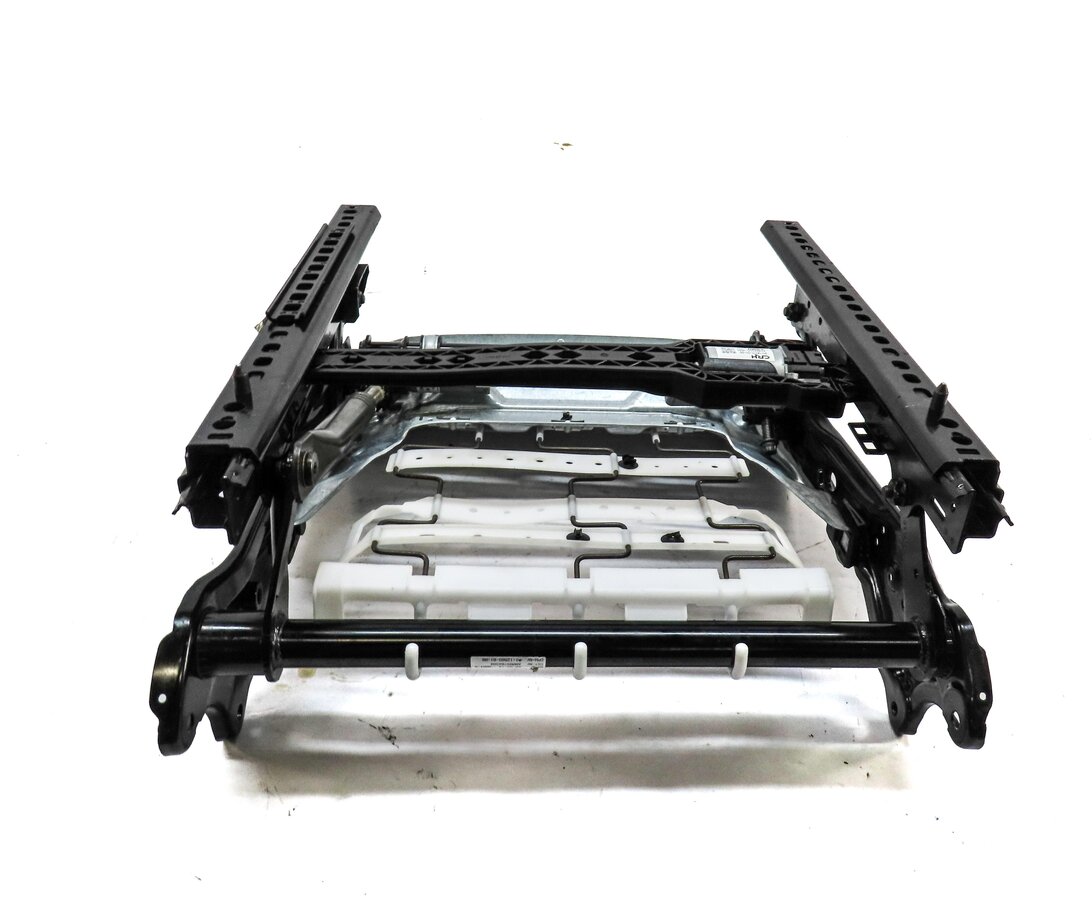 Thumbnail 6: 14-19 MERCEDES CLA45 CLA250 (C117) FRONT LEFT DRIVER MEMORY SEAT TRACK w/ MOTORS