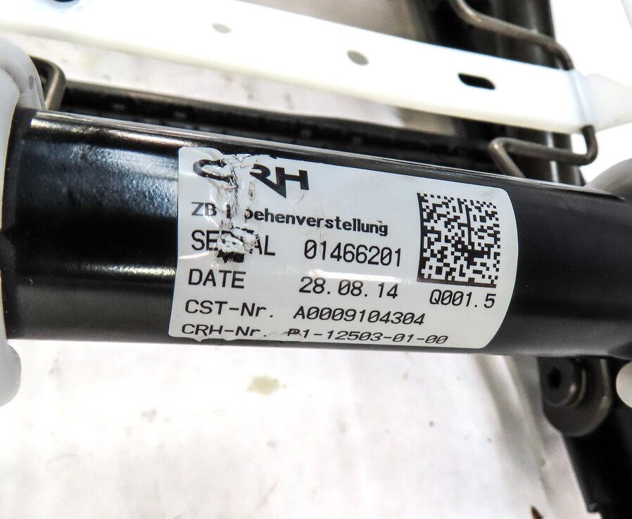 Thumbnail 7: 14-19 MERCEDES CLA45 CLA250 (C117) FRONT LEFT DRIVER MEMORY SEAT TRACK w/ MOTORS