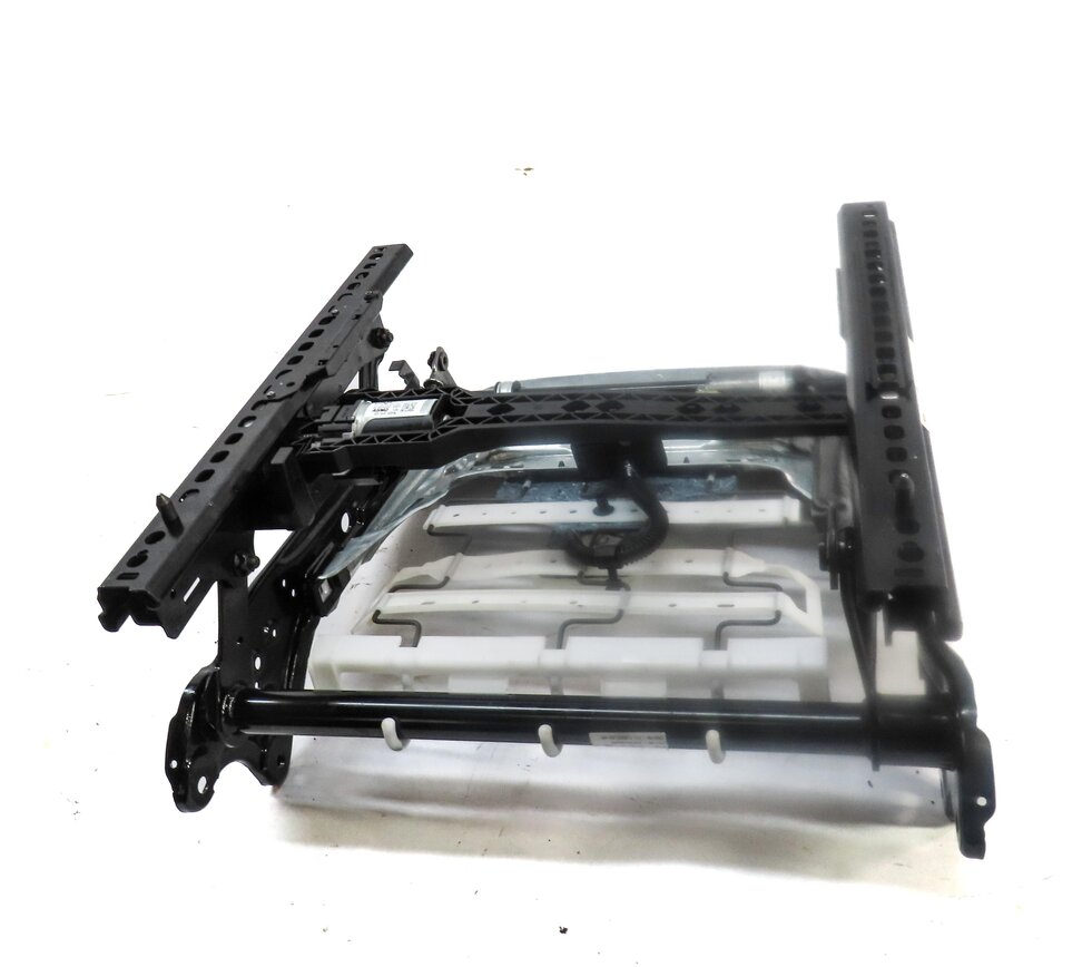 Thumbnail 6: 2014-2019 MERCEDES CLA CLASS (C117) FRONT RIGHT PASSENGER SEAT TRACK (MEMORY)