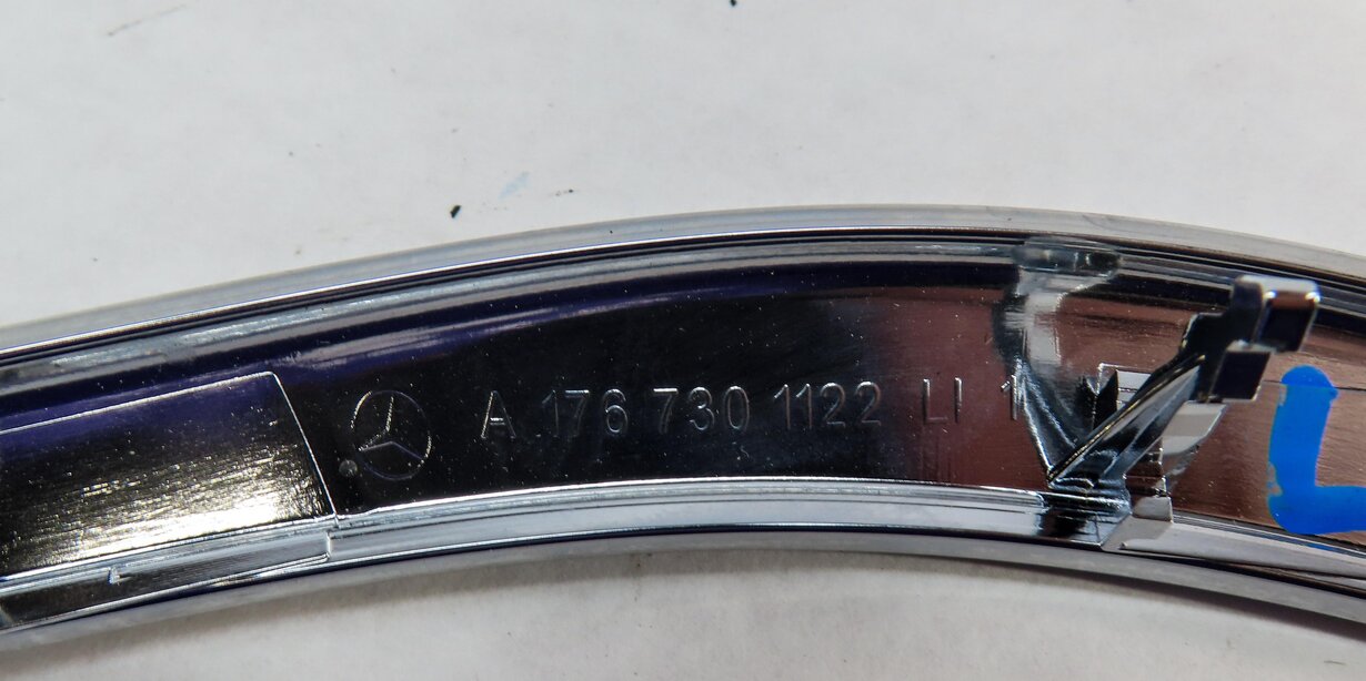 Thumbnail 12: 2014 MERCEDES CLA250 (C117 W117) FRONT REAR LEFT RIGHT DOOR ALUMINUM TRIM SET 4