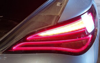 Thumbnail 3: 14-16 MERCEDES CLA45 CLA250 (C117) LEFT DRIVER TAILLIGHT BRAKE LIGHT LAMP (LED)