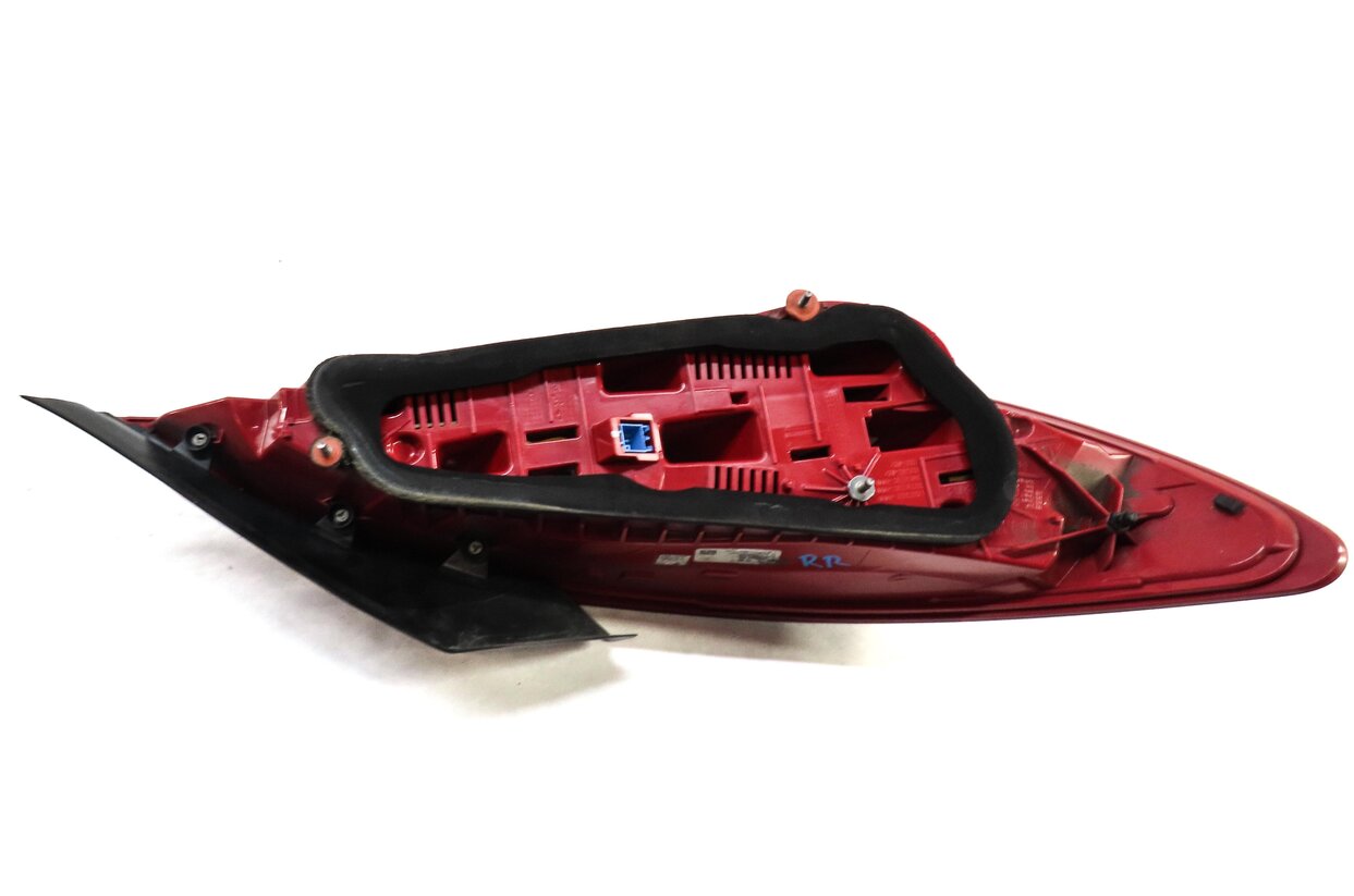 Thumbnail 6: 14-16 MERCEDES CLA45 CLA250 (C117) LEFT DRIVER TAILLIGHT BRAKE LIGHT LAMP (LED)