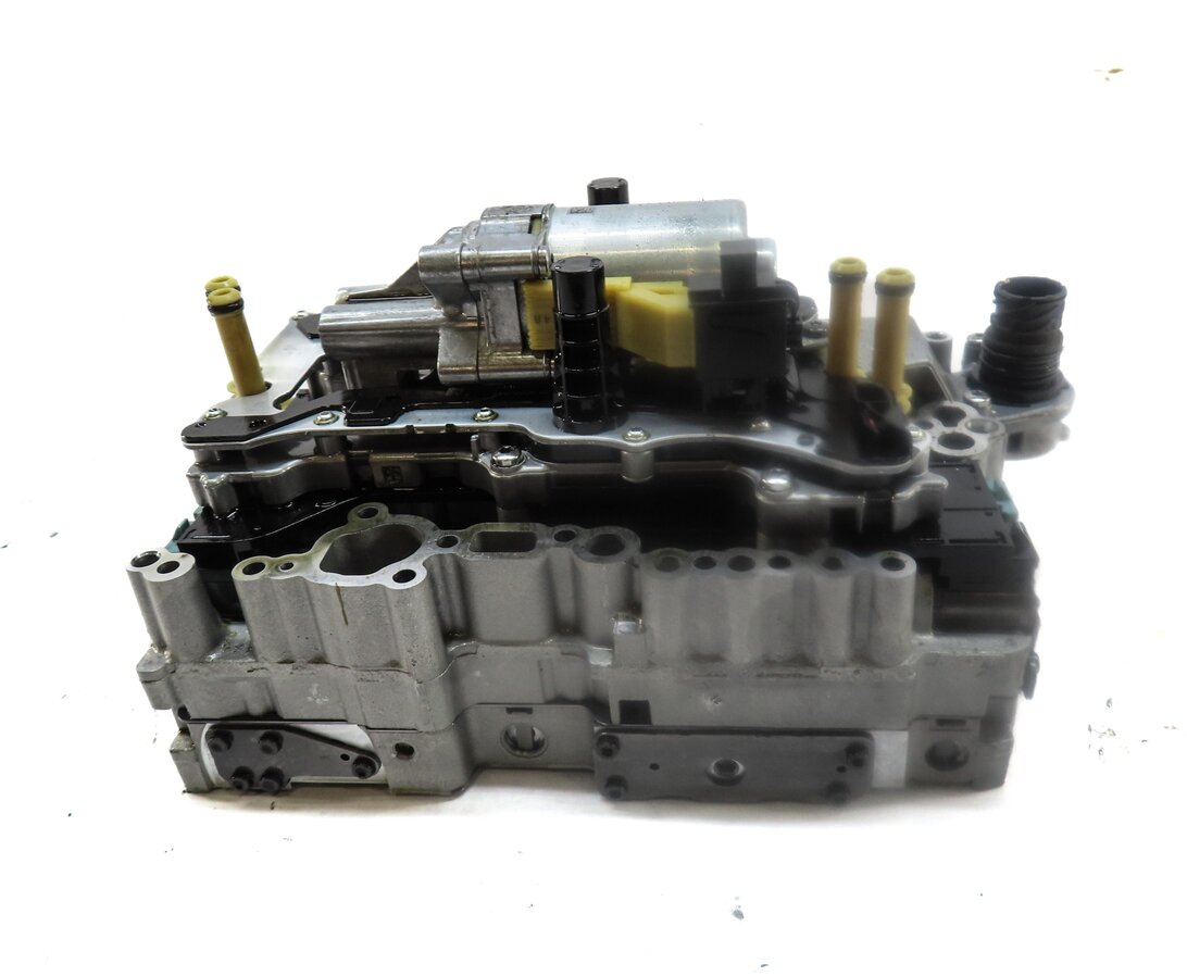 Thumbnail 3: 2014 MERCEDES CLA250 (C117) 2.0L TURBO AUTO FWD TRANSMISSION VALVE BODY