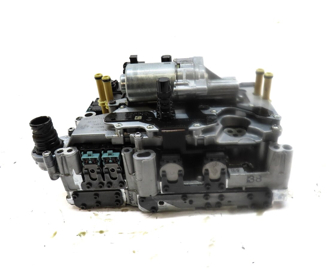 Thumbnail 5: 2014 MERCEDES CLA250 (C117) 2.0L TURBO AUTO FWD TRANSMISSION VALVE BODY