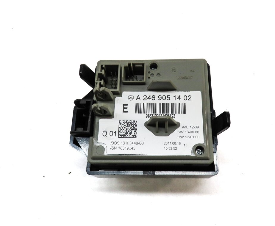 Thumbnail 3: 2014-2015 MERCEDES BENZ CLA45 AMG CLA250 (C117) IGNITION SWITCH MODULE