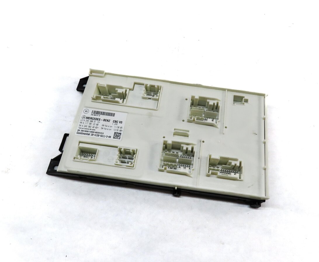 14-16 MERCEDES B CLA GLA CLASS C117 246 X156 FRONT SIGNAL ACQUISITION MODULE SAM