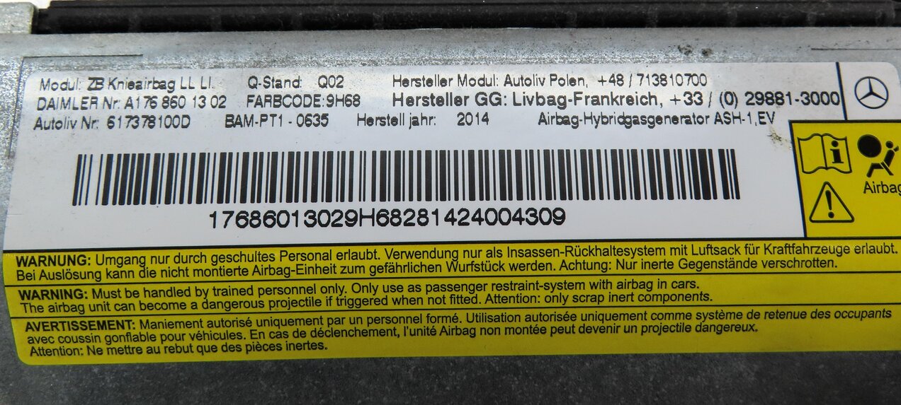 Thumbnail 5: 14-20 MERCEDES CLA GLA CLASS (C117 W117 X156) LEFT DRIVER KNEE AIRBAG (BLACK)