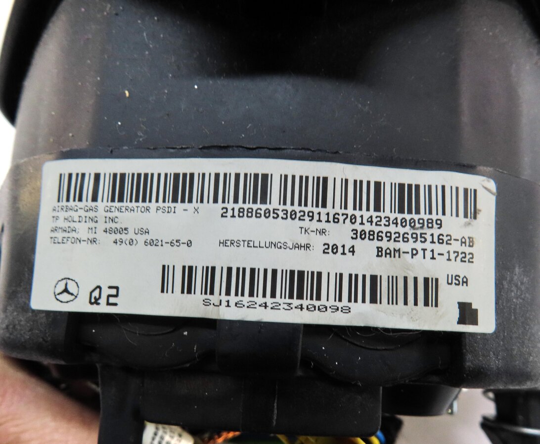 Thumbnail 6: 14-17 MERCEDES CLA250 GLA250 (C117 X156) DRIVER STEERING WHEEL AIRBAG AIR BAG