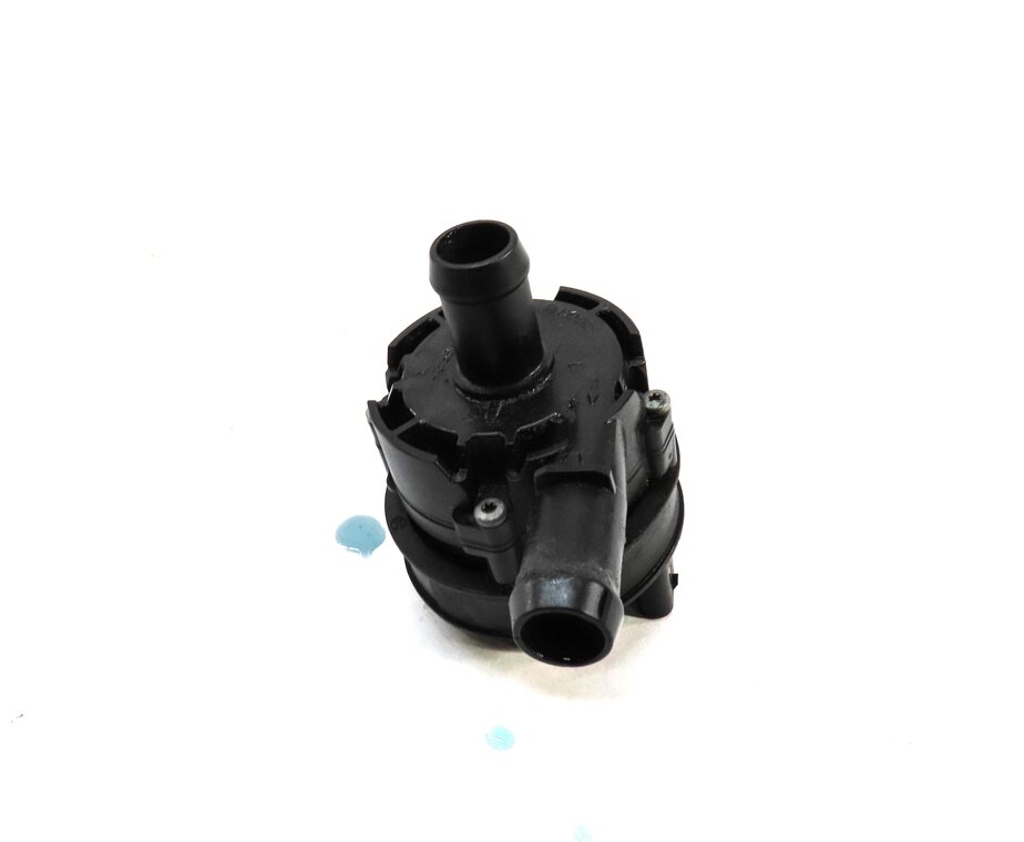 Thumbnail 2: 2014 MERCEDES CLA250 (C117 W117) 2.0L M270 ENGINE AUXILIARY ELECTRIC WATER PUMP