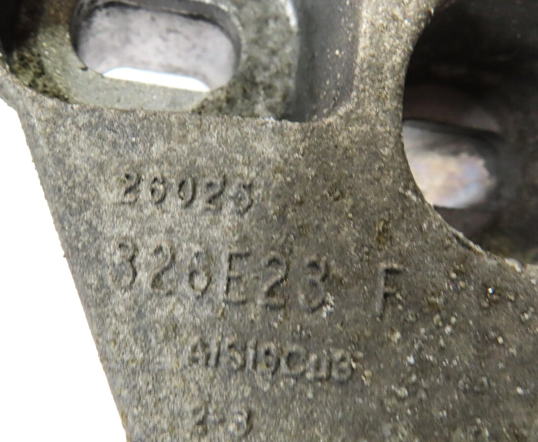 Thumbnail 6: 2014 MERCEDES CLA250 (C117 W117) 2.0L M270 AUTO FWD TRANSMISSION MOUNT BRACKET