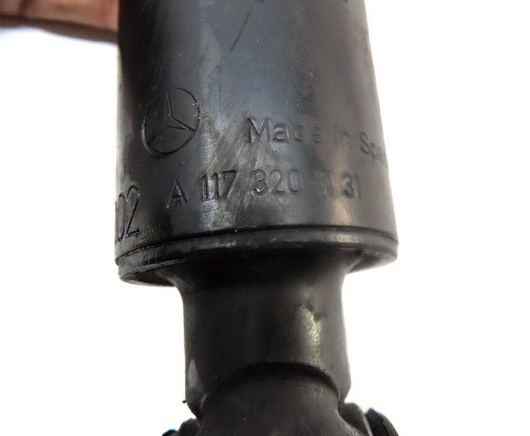 Thumbnail 8: 2014 MERCEDES CLA250 (C117 W117) REAR LEFT & RIGHT FWD STANDARD SHOCK STRUT SET2
