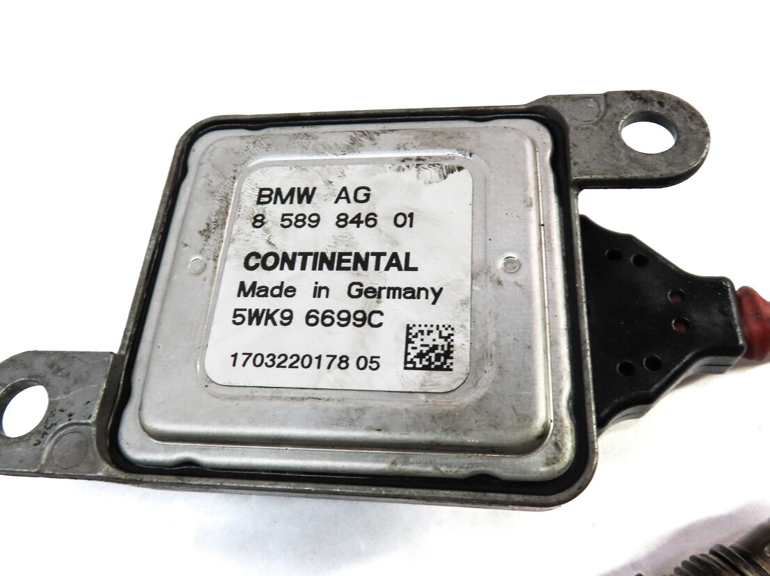 Thumbnail 4: 2009 BMW X5 (E70) 3.0L M57Y DIESEL NITROGEN OXIDE NOX SENSOR MODULE