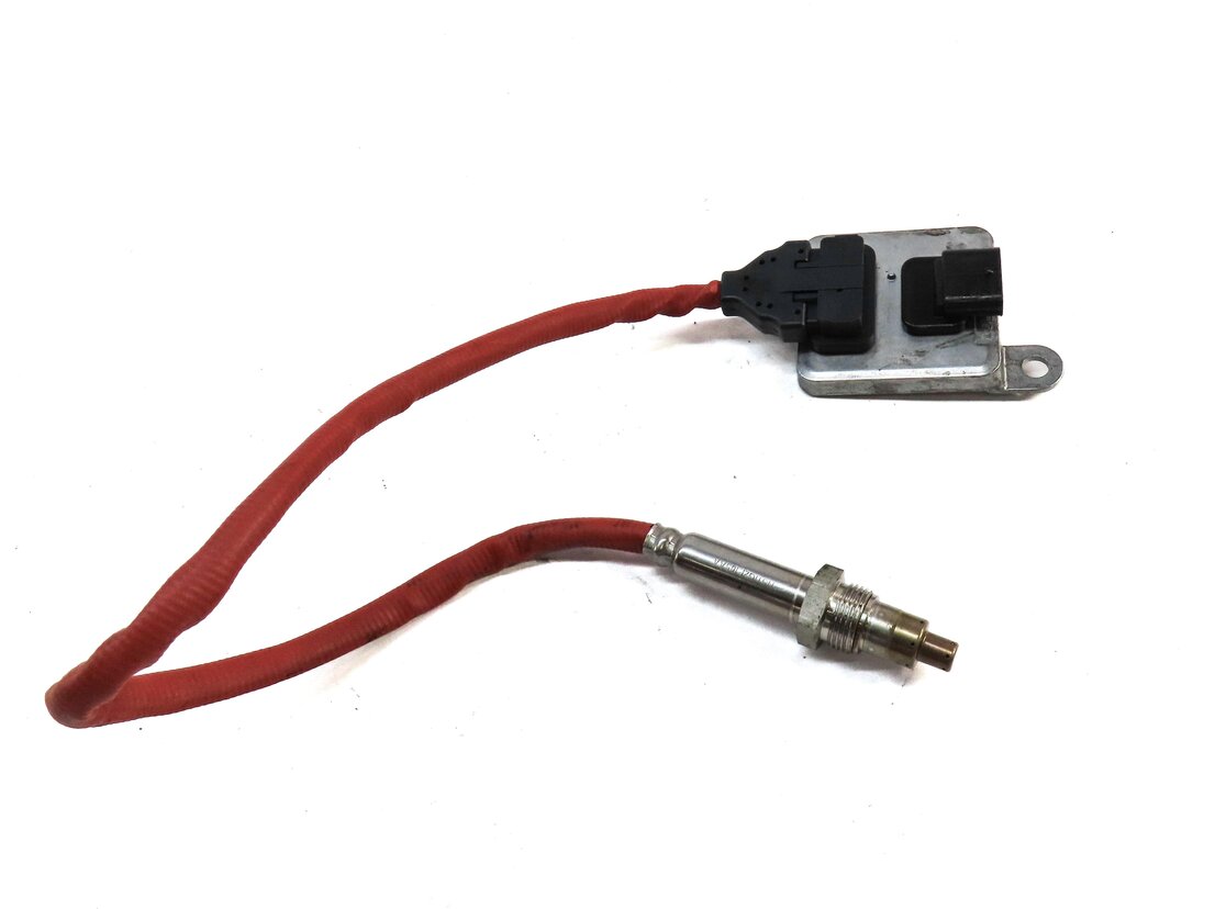 Thumbnail 2: 2009 BMW X5 (E70) 3.0L M57Y DIESEL NITROGEN OXIDE NOX SENSOR MODULE