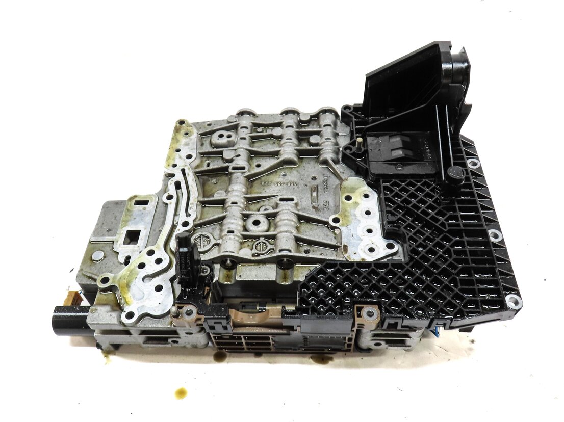 Thumbnail 2: 2009-2010 BMW X5 (E70) 3.0L M57Y DIESEL 6HP-26 AUTOMATIC TRANSMISSION VALVE BODY