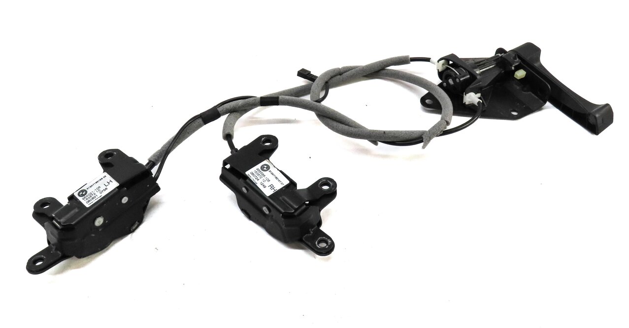 2009 BMW X5 (E70) REAR TRUNK HATCH GATE TAILGATE RELEASE HANDLE w/ LATCHES
