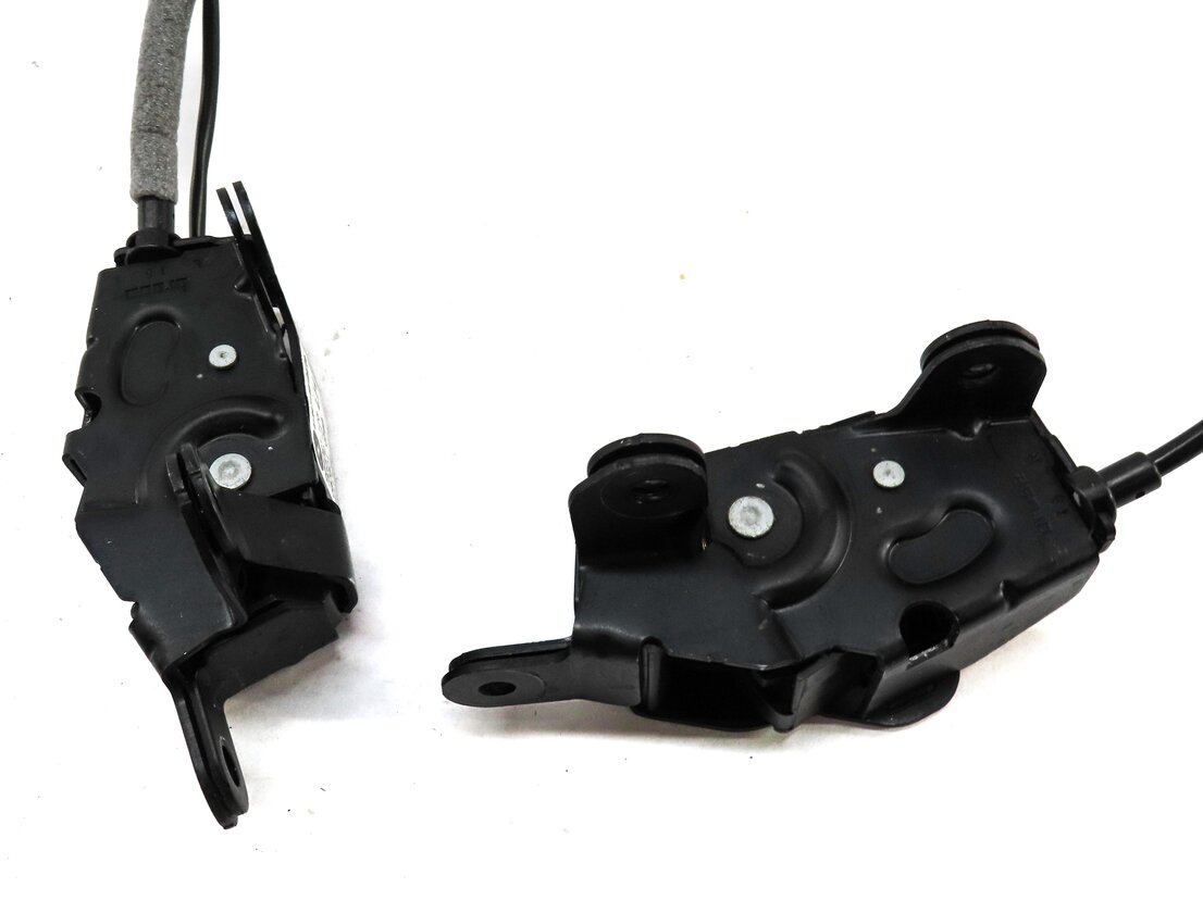 Thumbnail 7: 2009 BMW X5 (E70) REAR TRUNK HATCH GATE TAILGATE RELEASE HANDLE w/ LATCHES