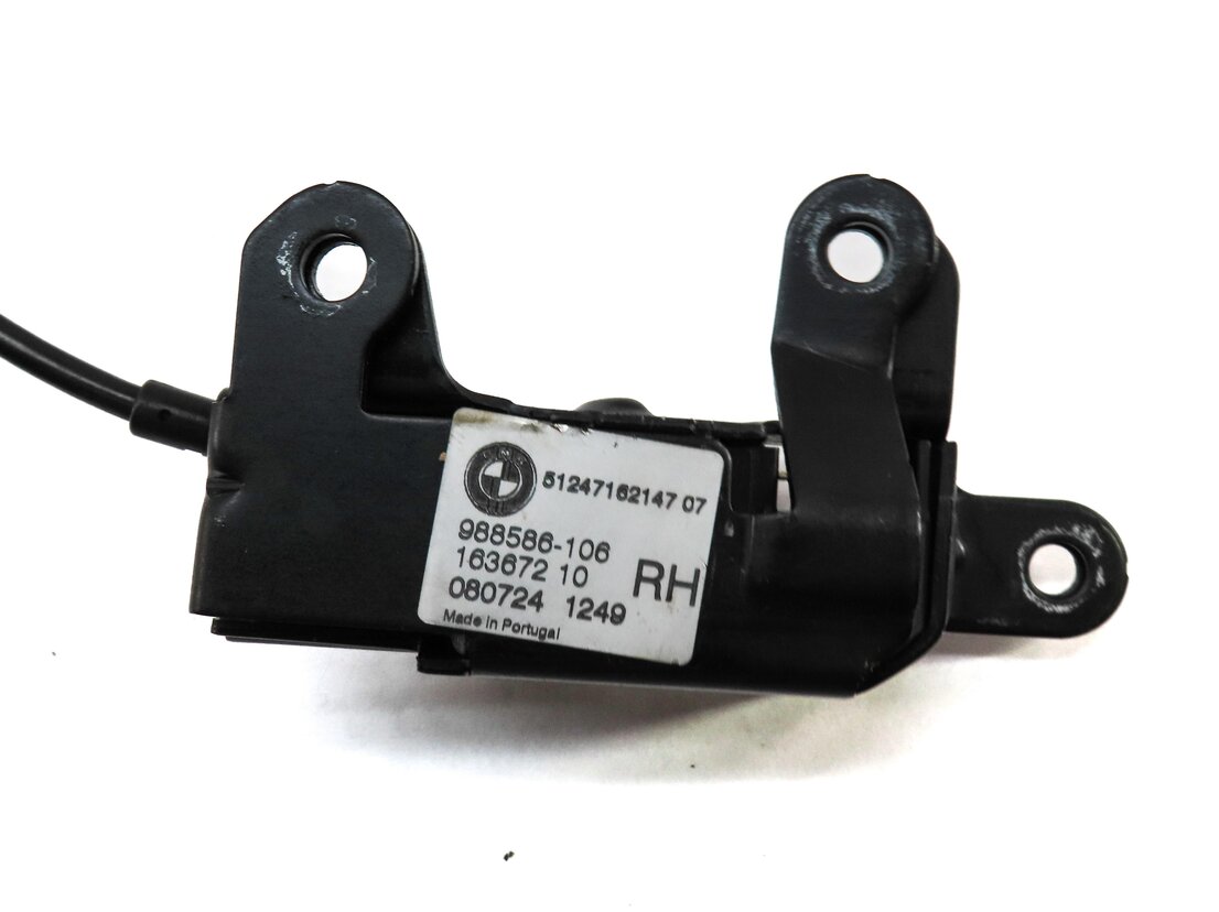 Thumbnail 8: 2009 BMW X5 (E70) REAR TRUNK HATCH GATE TAILGATE RELEASE HANDLE w/ LATCHES