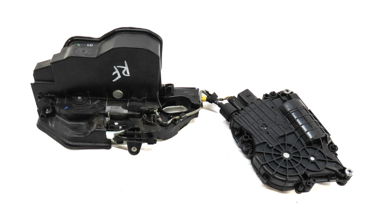 Thumbnail 2: 08-14 BMW X5 X6 (E70 E71) FRONT RIGHT PASSENGER SOFT CLOSE DOOR LATCH ACTUATOR