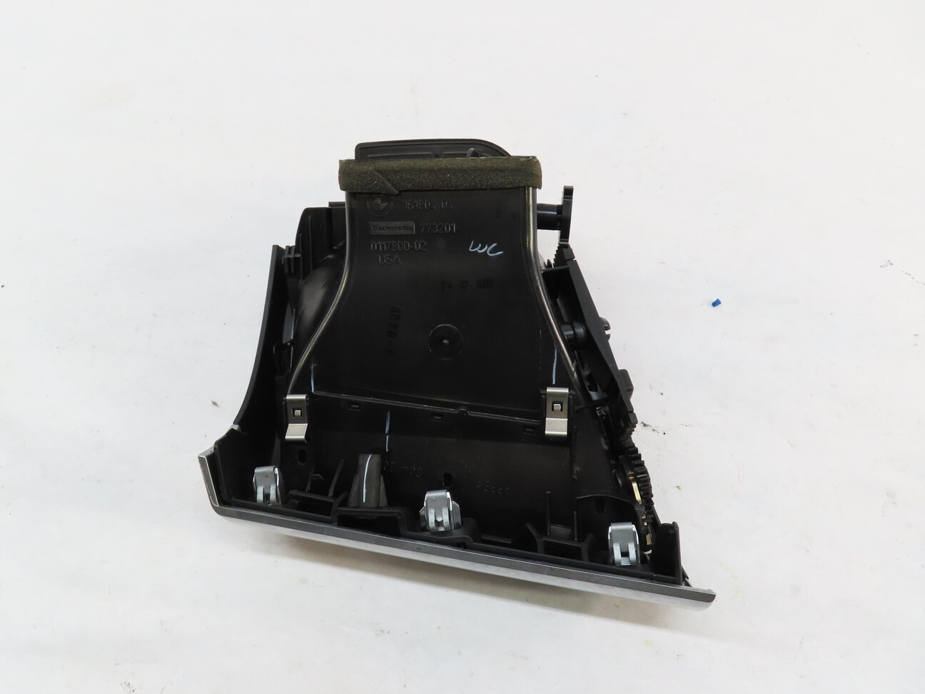 Thumbnail 4: 2009 BMW X5 (E70) FRONT RIGHT PASSENGER DASH HEATER A/C AIR VENT