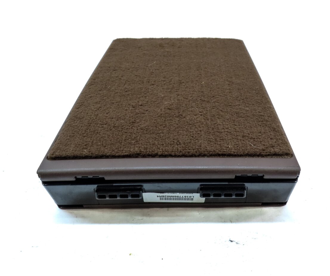 Thumbnail 4: 2009 BMW X5 (E70) REAR SEAT CENTER CONSOLE ARMREST COMPARTMENT SKI BAG (BROWN)