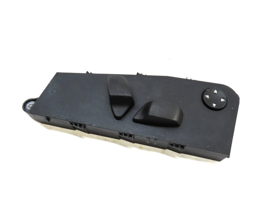 2009 BMW X5 (E70) FRONT RIGHT PASSENGER SEAT ADJUST ADJUSTMENT SWITCH BUTTON