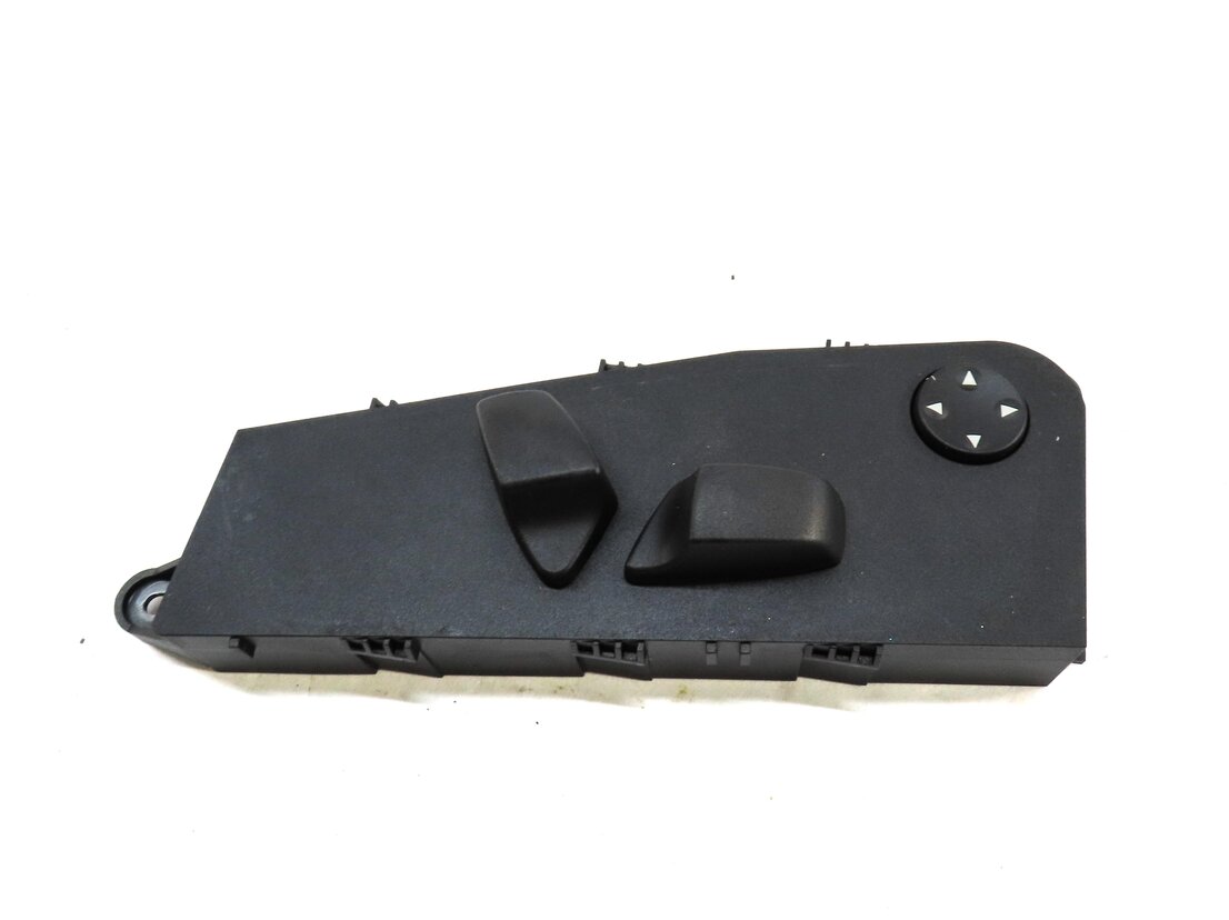 Thumbnail 2: 2009 BMW X5 (E70) FRONT RIGHT PASSENGER SEAT ADJUST ADJUSTMENT SWITCH BUTTON