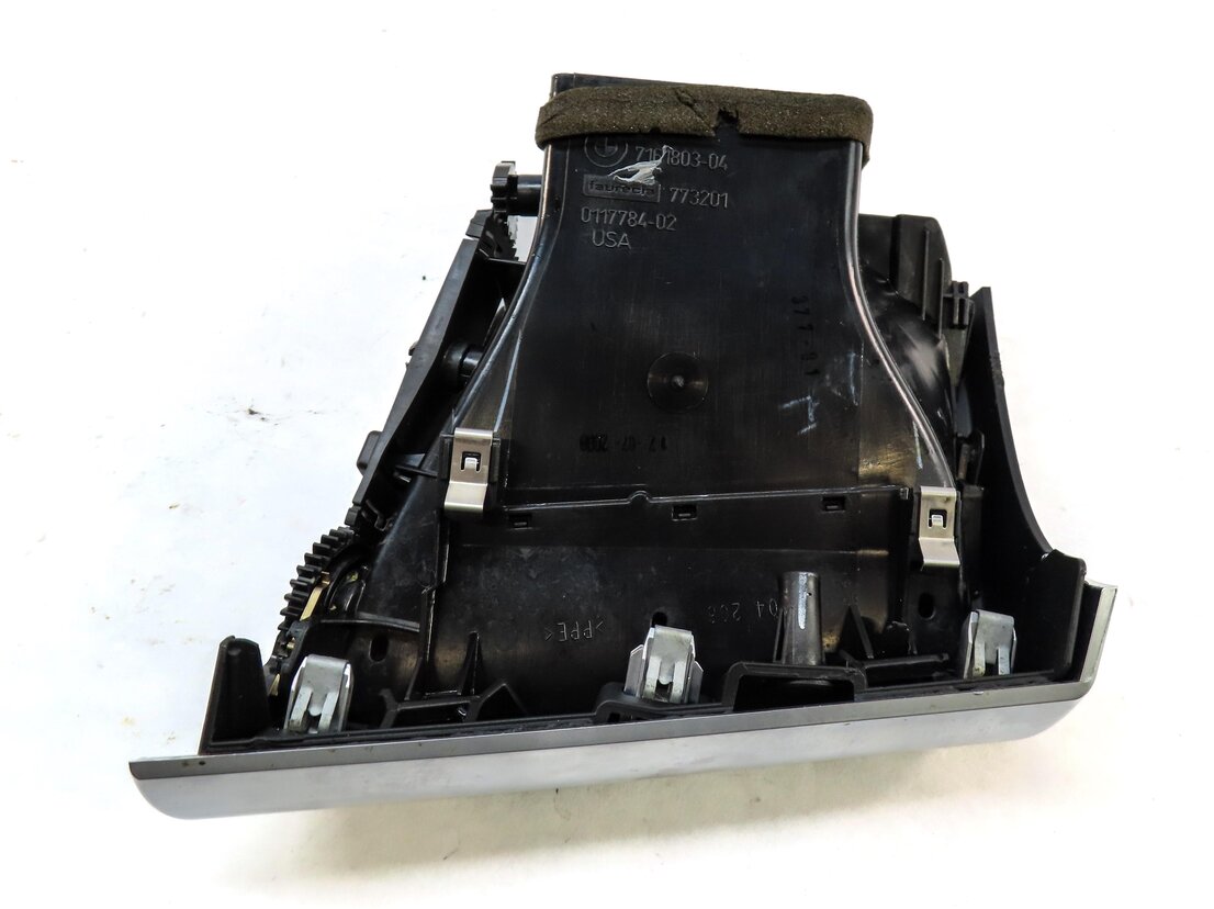 Thumbnail 4: 2009 BMW X5 (E70) FRONT LEFT DRIVER DASH HEATER A/C AIR VENT