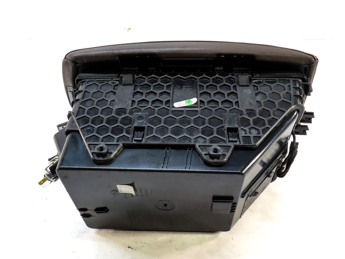 Thumbnail 5: 2007-2010 BMW X5 (E70) FRONT CENTER CONSOLE ARM REST STORAGE COMPARTMENT (BROWN)