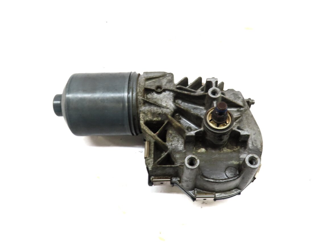Thumbnail 4: 2010-2017 BMW 535iGT 550iGT (F07) FRONT WINDSHIELD WIPER MOTOR