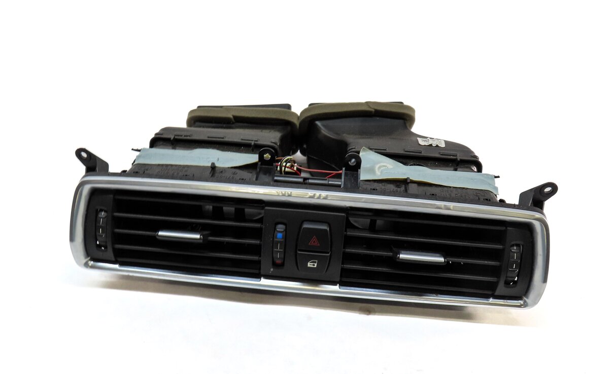 2010 BMW 535iGT (F07) FRONT CENTER DASH HEATER A/C AIR VENT