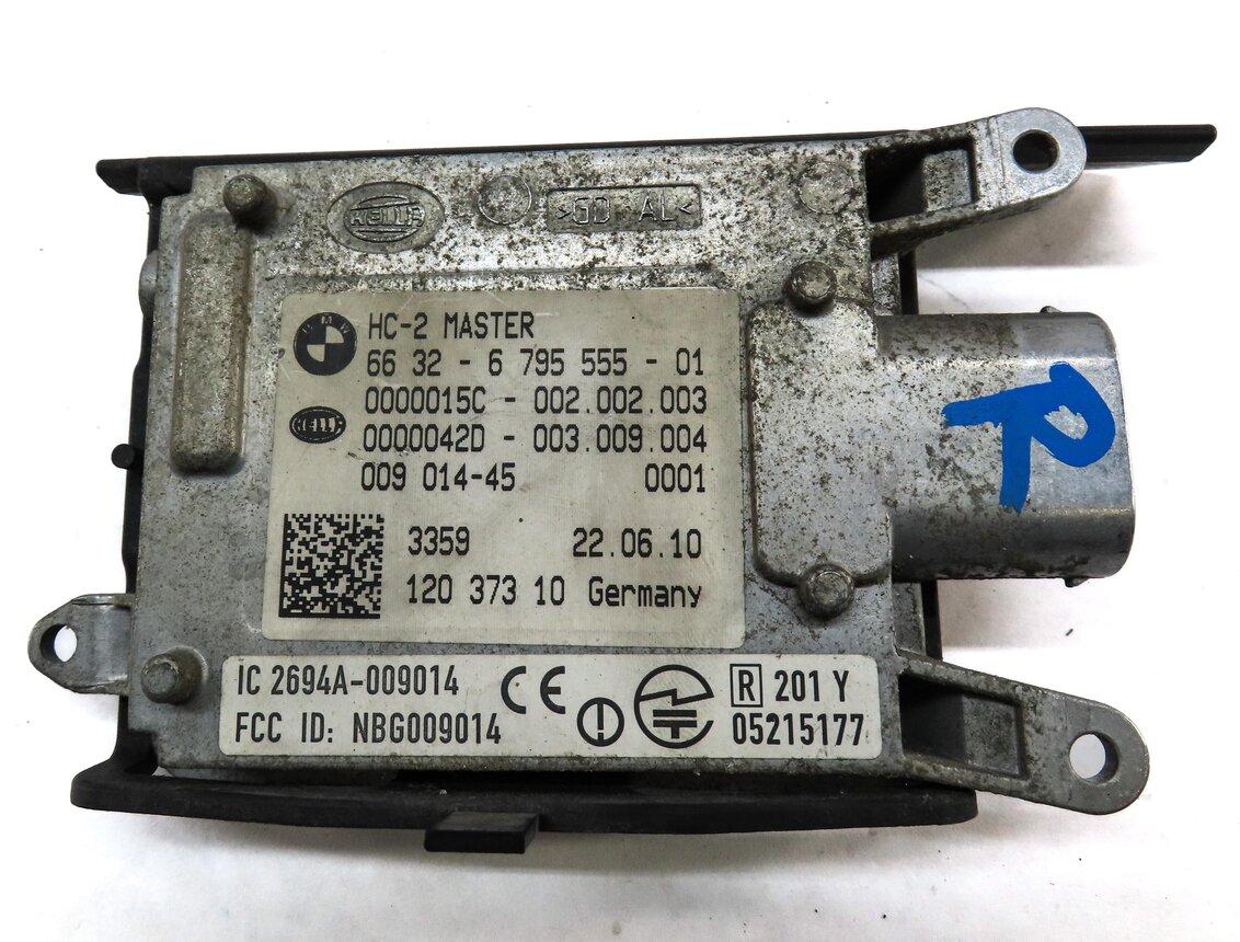 Thumbnail 4: 2010 BMW 535iGT (F07) REAR RIGHT PASSENGER SIDE BLIND SPOT RADAR SENSOR MODULE