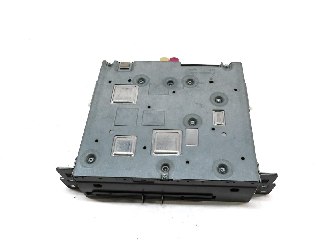 Thumbnail 5: 2010-2013 BMW 535iGT 550iGT (F07) AM/FM RADIO STEREO RECEIVER DISC CD PLAYER