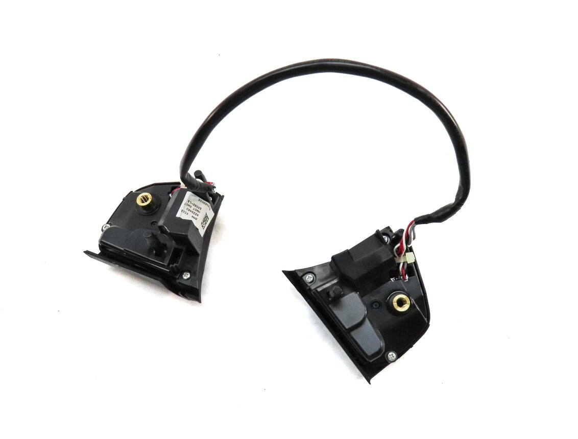 Thumbnail 4: 2010 BMW 535iGT (F07) STEERING WHEEL SWITCH BUTTON CRUISE PHONE SWITCH SET-2