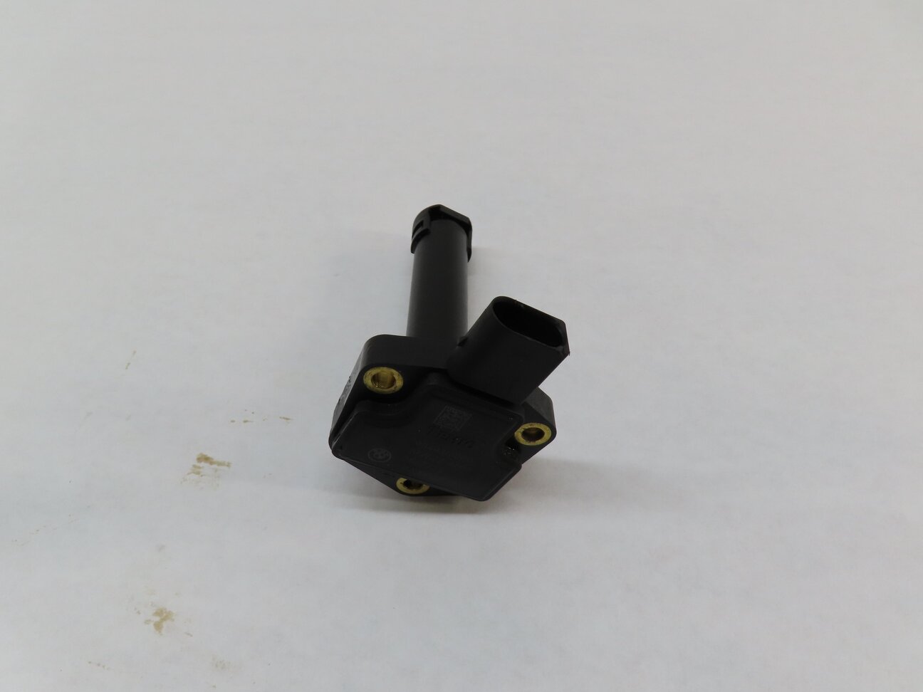 Thumbnail 2: 2010 BMW 535iGT (F07) 3.0L N55 ENGINE OIL LEVEL SENSOR SENDER